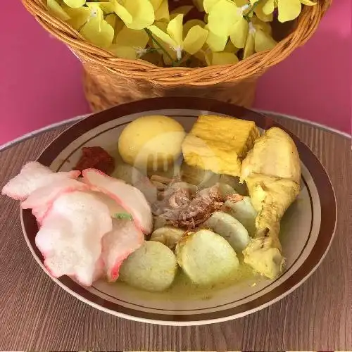 Gambar Makanan Lontong Opor Mbak Ela, Kasihan 13