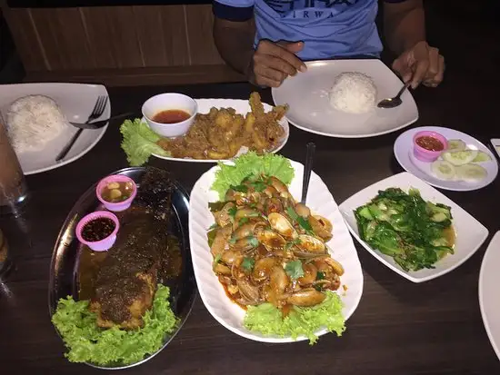 Mimi Ikan Bakar & Kerang Rebus Food Photo 2