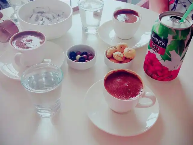 İzzet-i İkram Cafe Ve Kahvaltı Evi'nin yemek ve ambiyans fotoğrafları 17