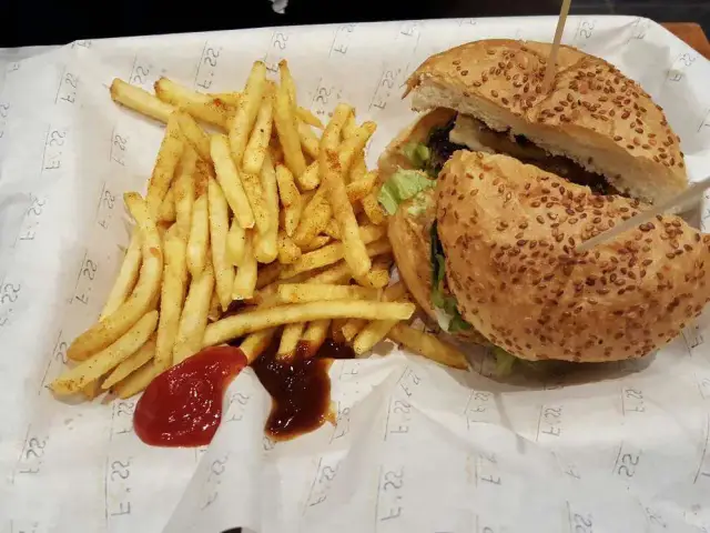 Fess Burger'nin yemek ve ambiyans fotoğrafları 22