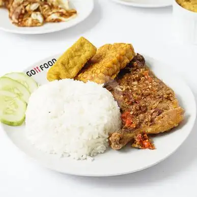 Gambar Makanan Ayam Gepuk Pak Gembus, Medan - Sekip 3