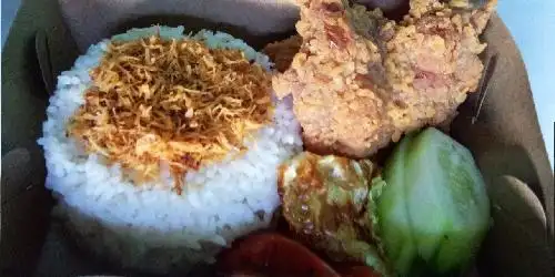 Rembo Chicken Skin, Sidoarjo Kota