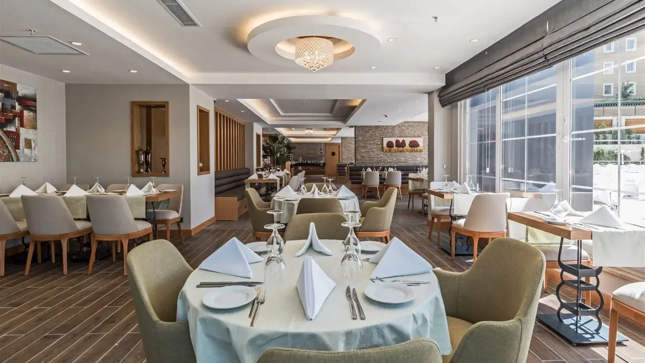 Bof Hotels Restaurant