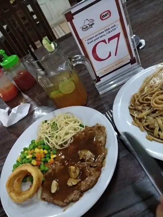 Gambar Makanan Pasta Gio Banjar 9