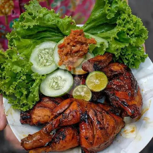 Gambar Makanan Ayam Penyet Mpok Neng , Rawa lumbu 8