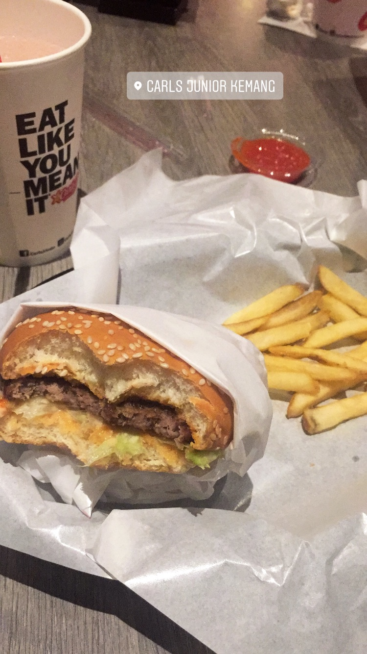 Carl's Jr. terdekat Restoran dan Tempat Makan Barat terdekat di Jakarta