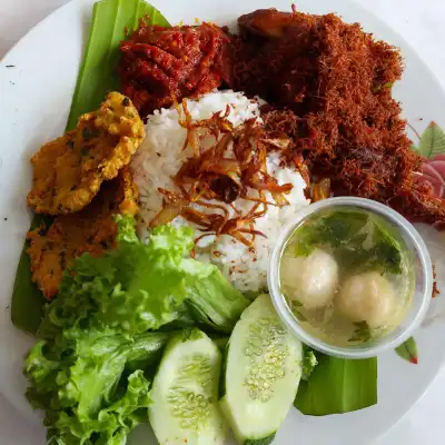 Nasi Berhantu