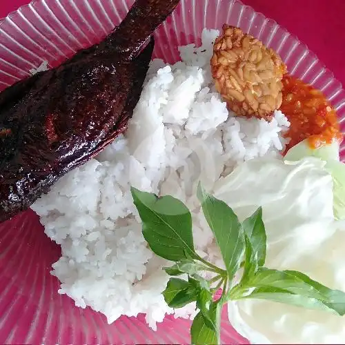 Gambar Makanan Teras Nona Ayam Bakar, Pajejeran 2