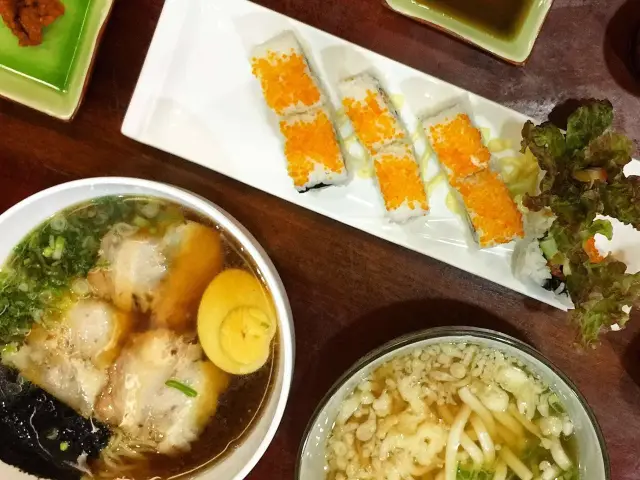 Azabu Sushi & Teppanyaki Food Photo 18