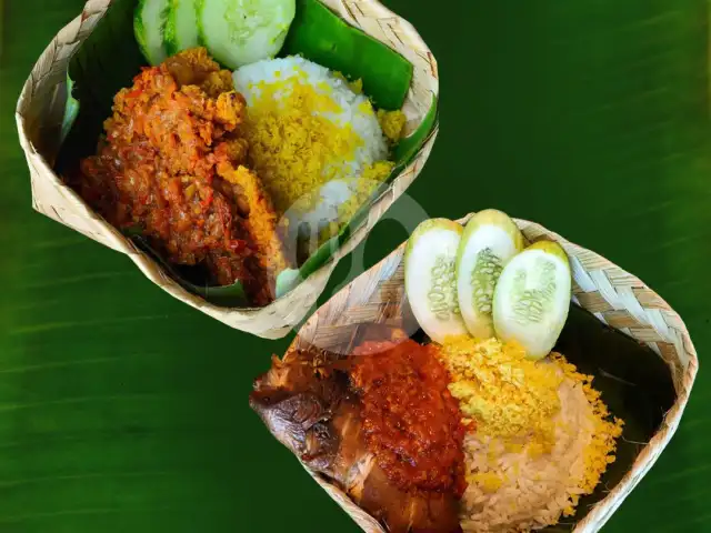 Gambar Makanan Nasi Ayam Ambyar, Kuta Utara 11