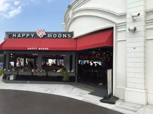 Happy Moon&apos;s'nin yemek ve ambiyans fotoğrafları 5