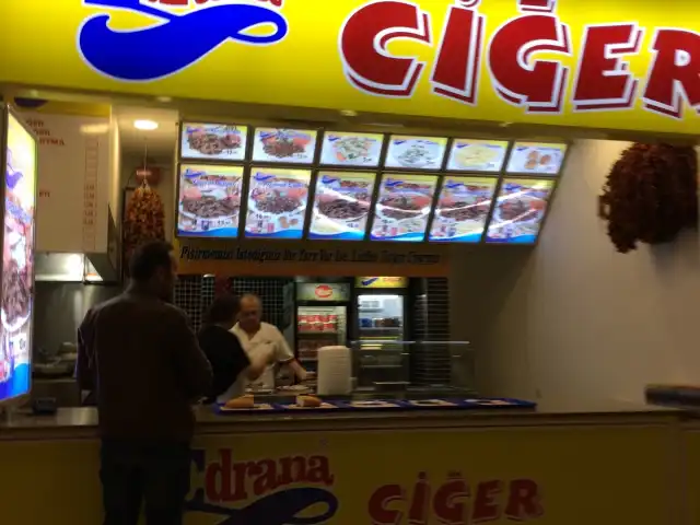 Edrana Ciğercisi'nin yemek ve ambiyans fotoğrafları 5