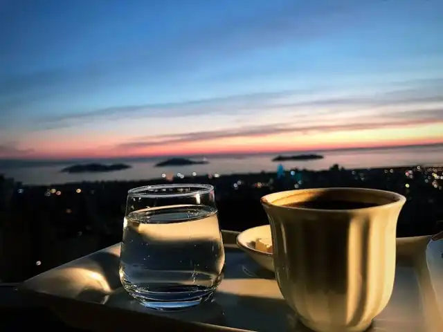 Nish Ada Cafe'nin yemek ve ambiyans fotoğrafları 15