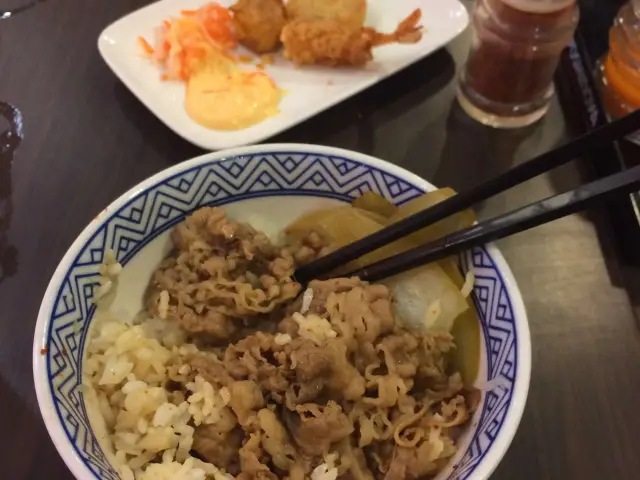 Gambar Makanan Yoshinoya 13