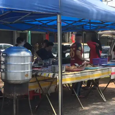 Nasi Kukus Ayam Berempah Kak Yah