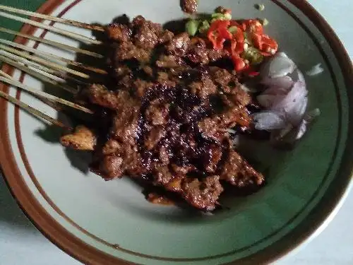 Sate Madura Dan Penyetan, Cak Fahri