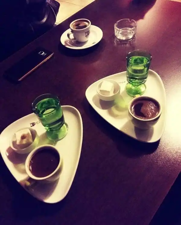 Yakamoz Cafe'nin yemek ve ambiyans fotoğrafları 9