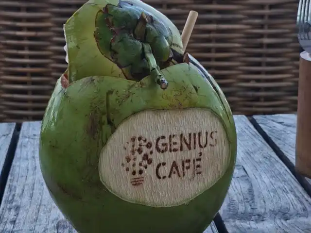 Gambar Makanan Genius Cafe - Home to the Entrepreneur Beachclub 9