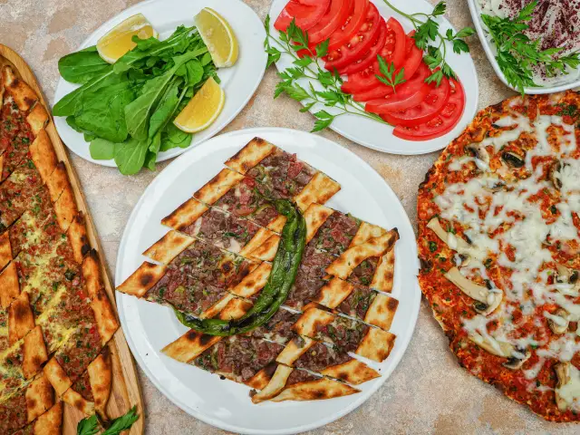Balcıoğlu Pide & Lahmacun'nin yemek ve ambiyans fotoğrafları 1