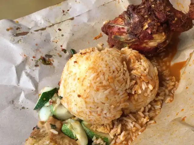 Nasi Kukus Ayam Planta Food Photo 2