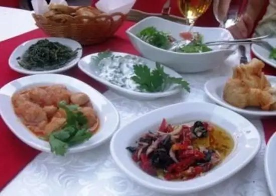 Tonoz Restaurant'nin yemek ve ambiyans fotoğrafları 3