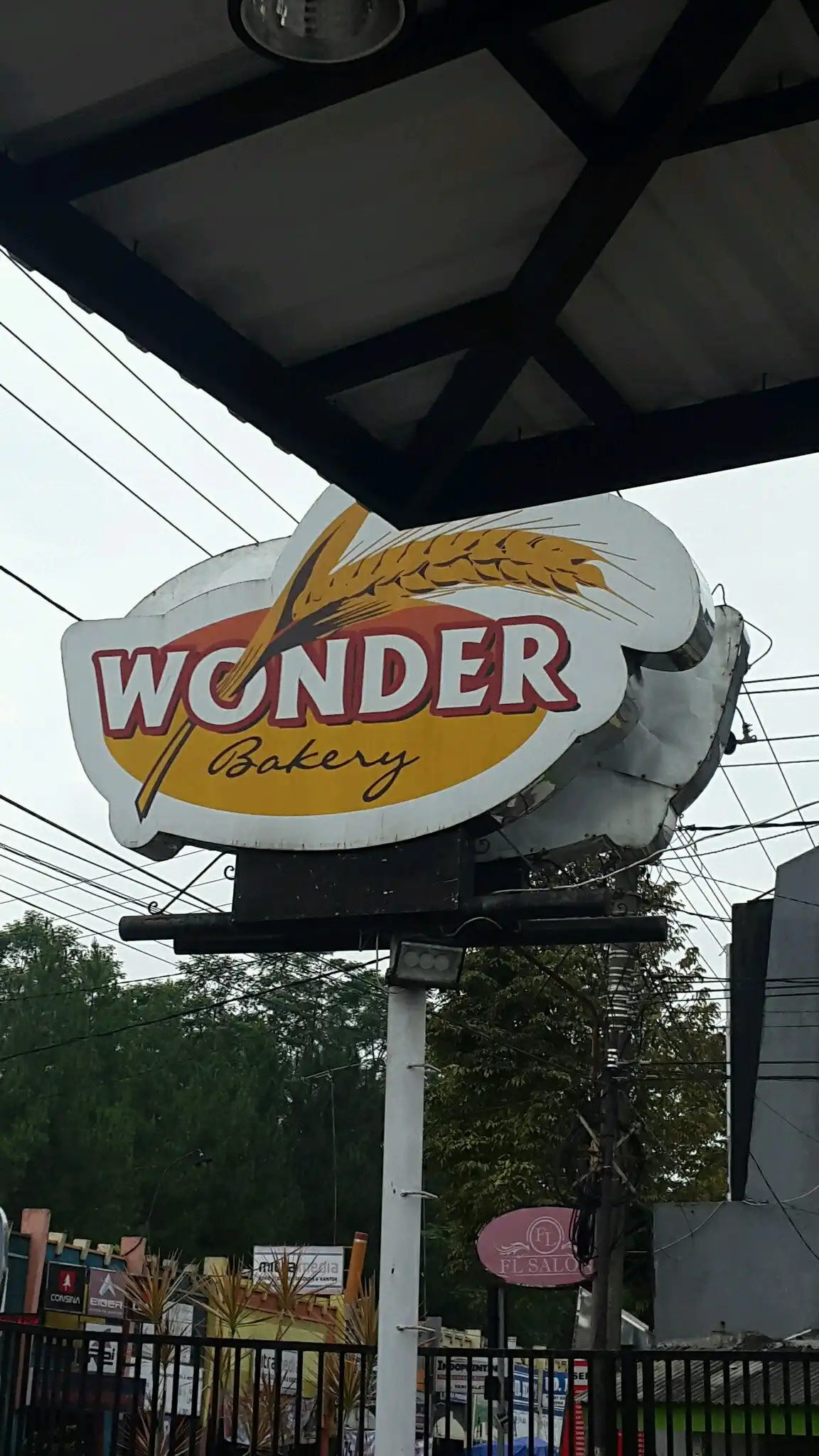 Wonder Bakery
