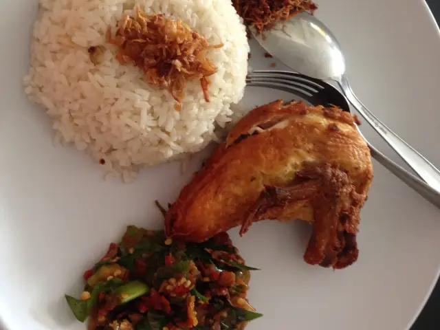 Gambar Makanan Ayam Mercon 10