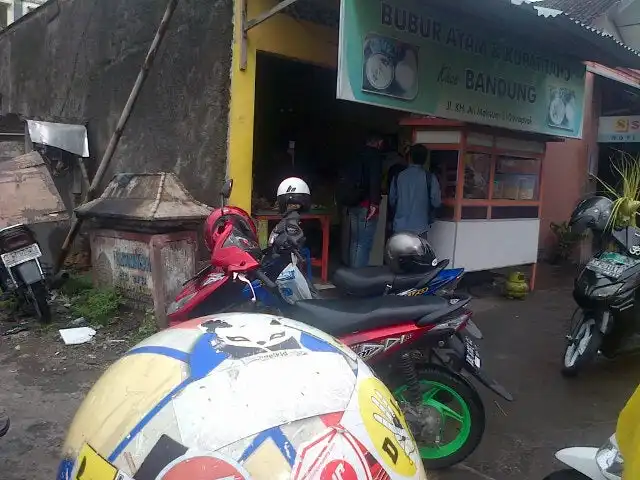 Gambar Makanan Bubur Ayam & Kupat Tahu Khas Bandung 8