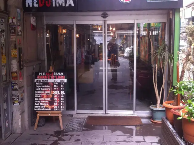 Nedjima Alternatif Cafe & Rock Bar'nin yemek ve ambiyans fotoğrafları 5