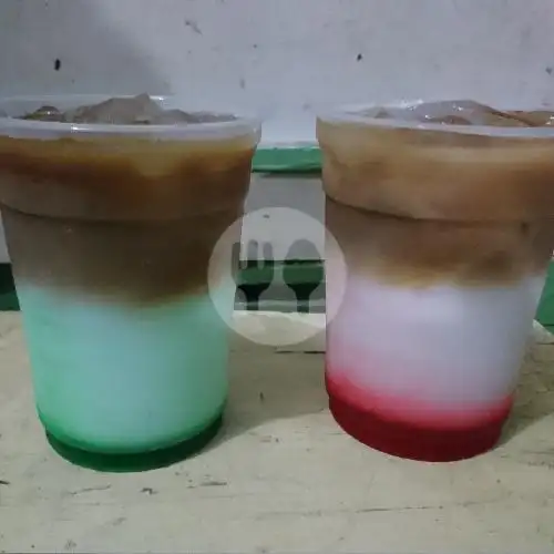 Gambar Makanan KUE PELANGI & ICE NABILA 3