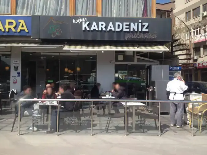 Kaçkar Karadeniz Pastanesi