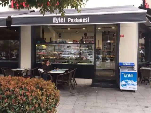 Eyfel Pastaneleri'nin yemek ve ambiyans fotoğrafları 15