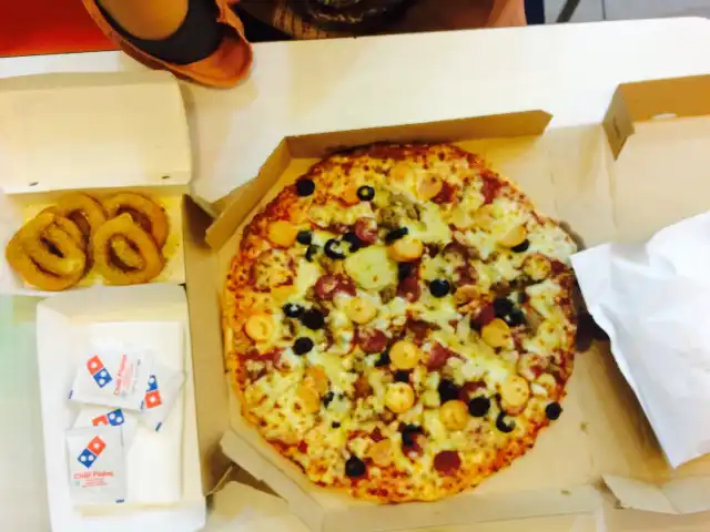 Dominos Pizza Food Photo 12