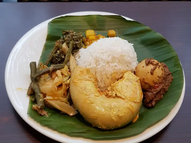 Gambar Makanan Nasi Kapau Juragan 1