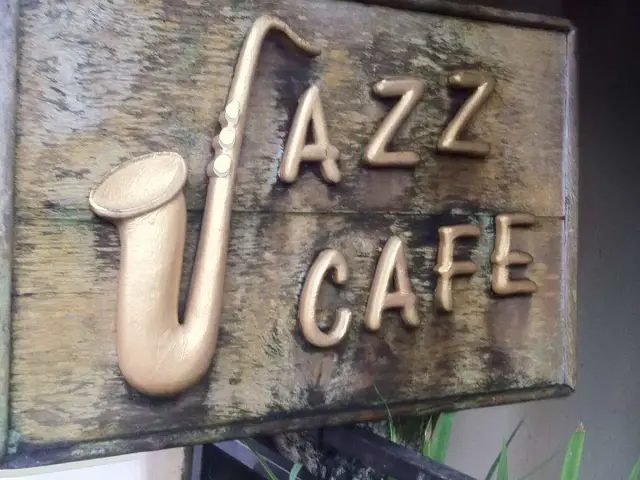 Gambar Makanan Jazz Cafe 11