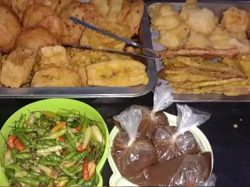 ANEKA GORENGAN  DAN TEMPURA