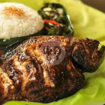 Gambar Makanan Warung Bu Mukti Canggu 5