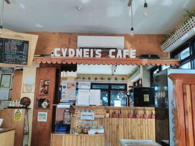 Cydnei's Cafe Food Photo 8