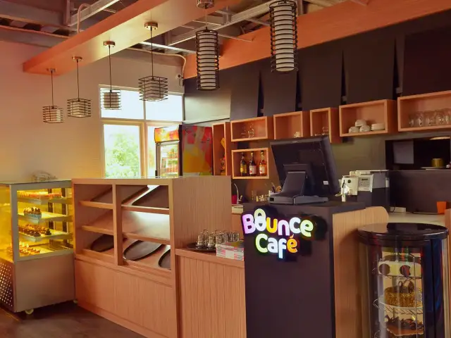 Gambar Makanan Bounce Cafe 11