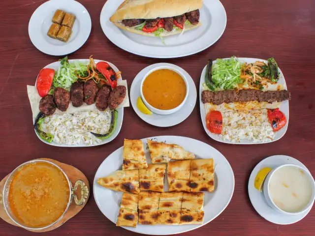Özseven Kebapçısı'nin yemek ve ambiyans fotoğrafları 1