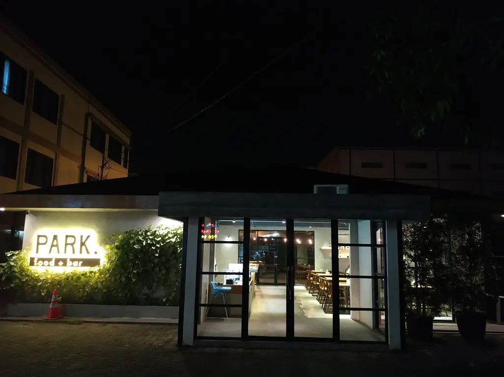 Park. Food+Bar