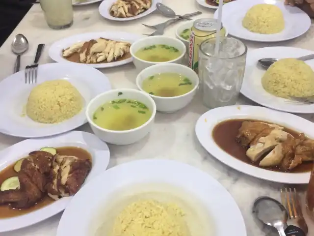 Nasi Ayam Hailam Damansara Utama Sdn Bhd, Ampang Food Photo 1