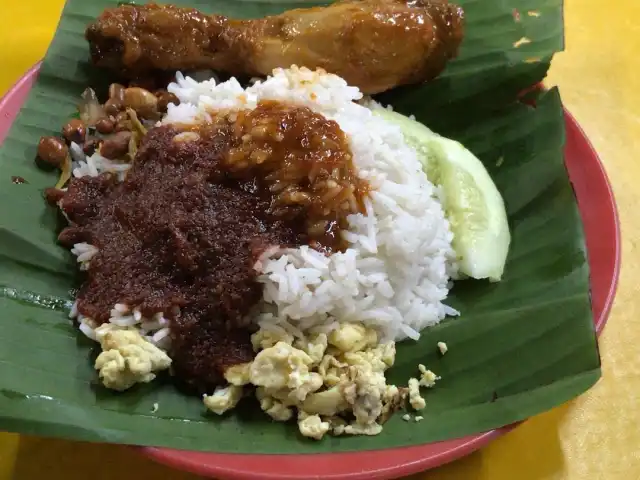 Kembara Corner Nasi Lemak Daun Pisang Food Photo 11