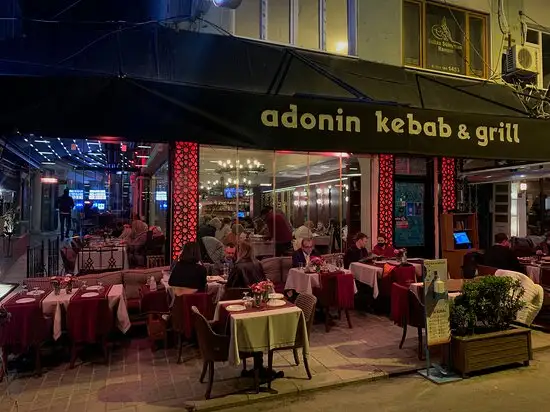 Adonin Cafe & Restaurant'nin yemek ve ambiyans fotoğrafları 27