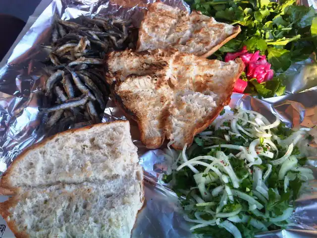 Beykoz Balık Ekmek (Muratoğlu Balıkçılık)'nin yemek ve ambiyans fotoğrafları 49