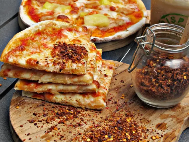 Gambar Makanan Crispy Pizza 2