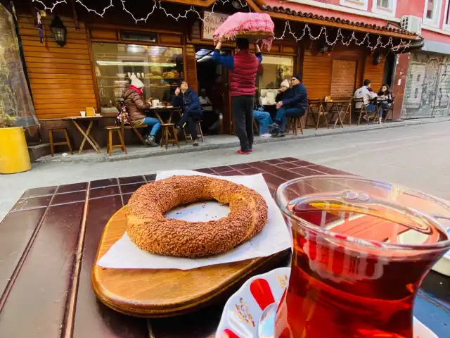 Karaköy Simitçisi'nin yemek ve ambiyans fotoğrafları 1