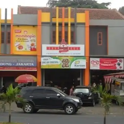 Bintang Laksana Jl. Dr Djunjunan 47