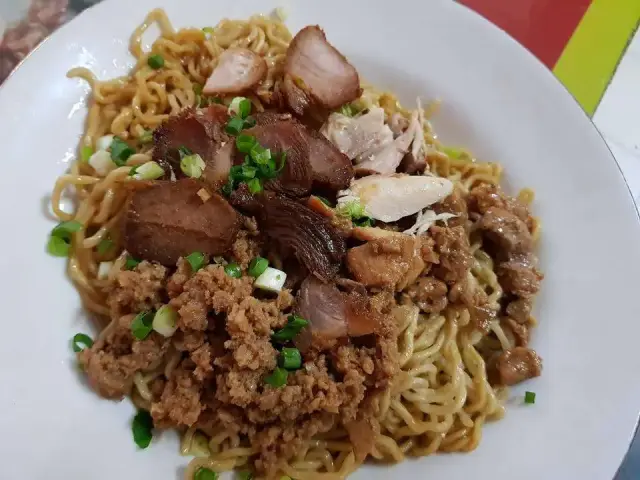 Gambar Makanan Bakmi Terang Bulan (Sin Chiaw Lok) 16