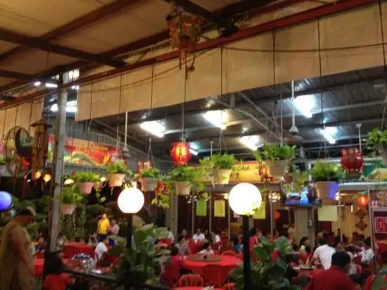 Yin Her Restaurant